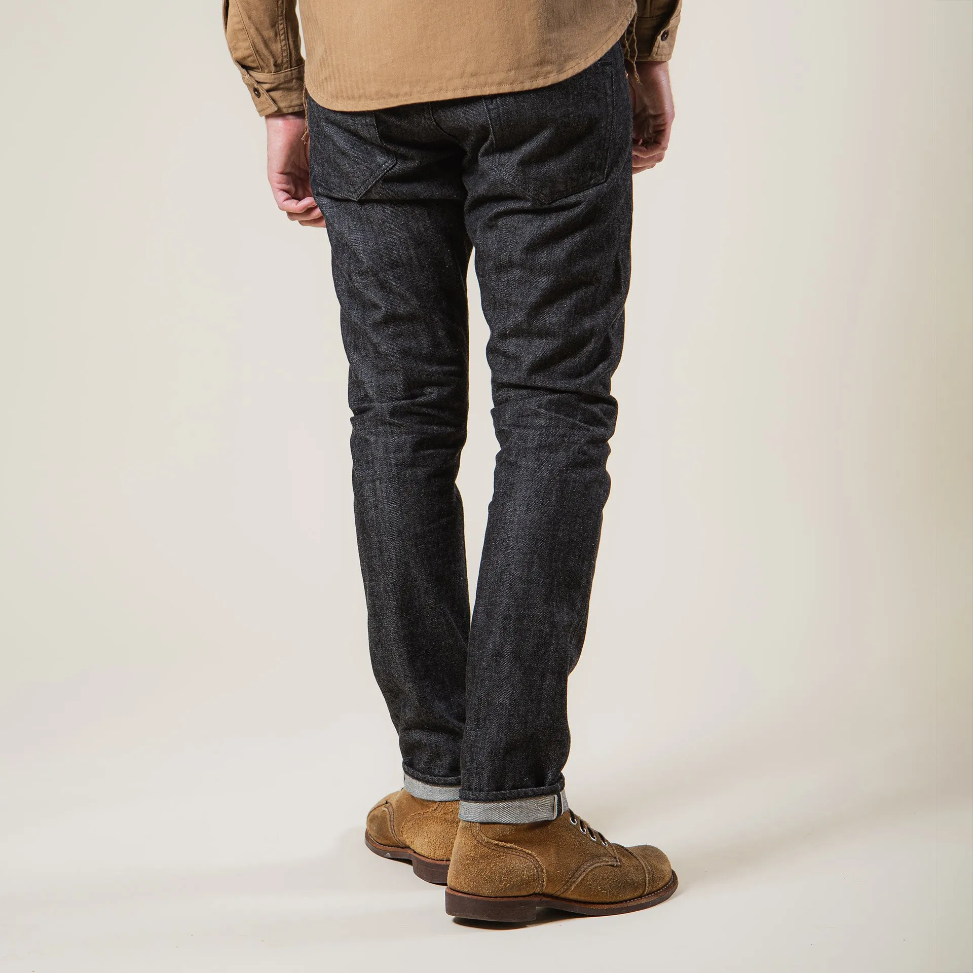 B-01 SLIM TAPERED 14 oz. selvedge colour denim / black