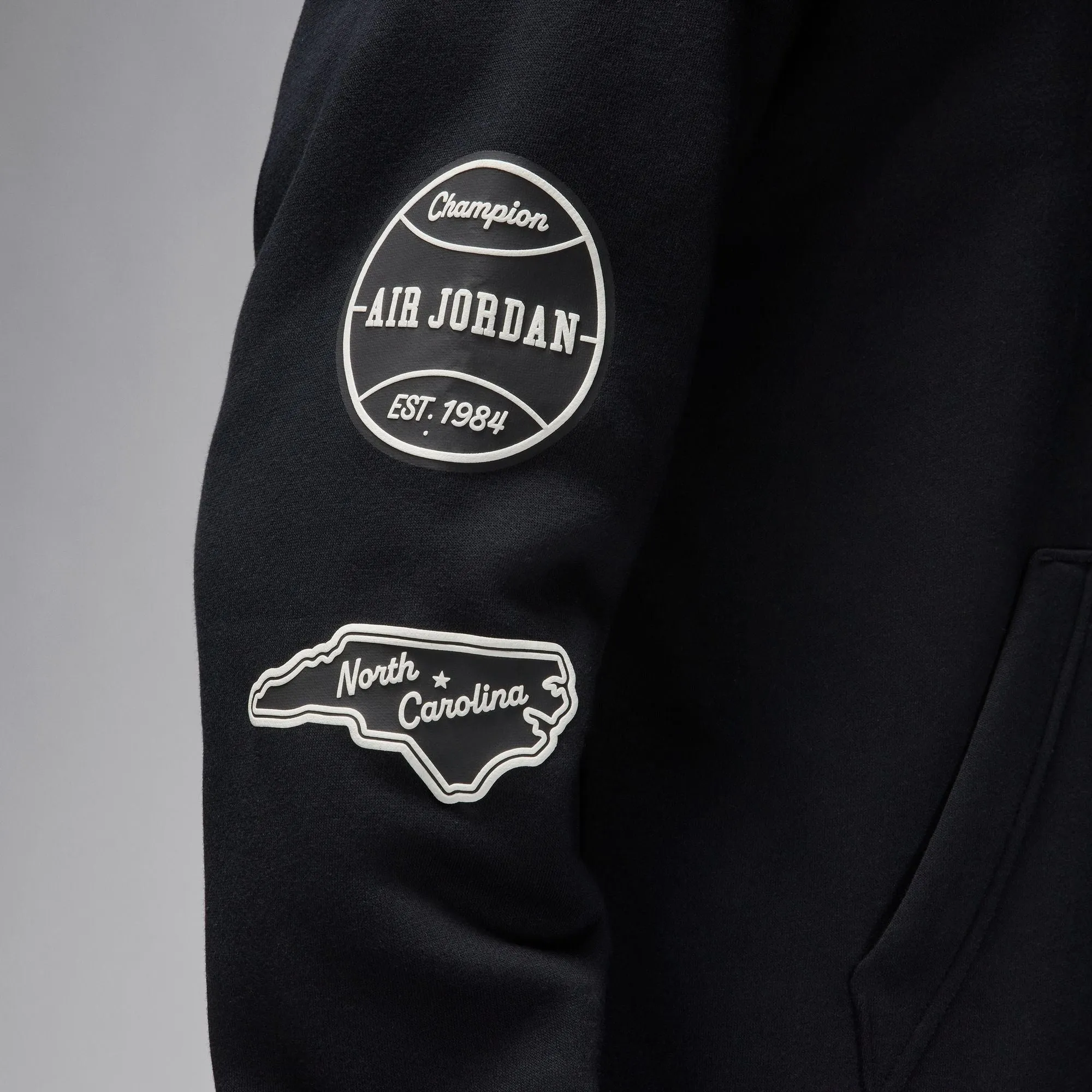 Jordan - Men - Essential Member Pullover Hoodie - Black/Dune Red/White