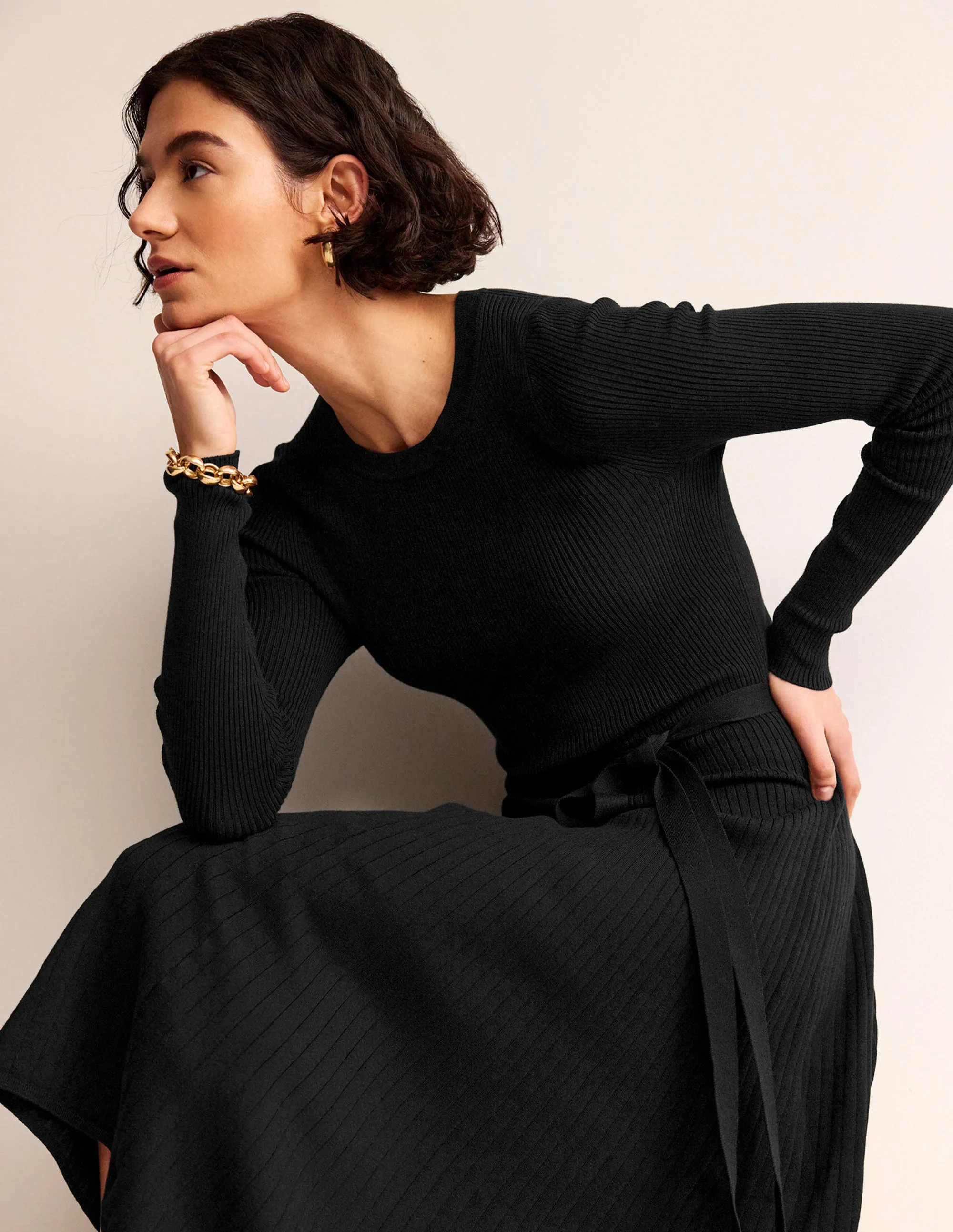 Lola Knitted Midi Dress-Black