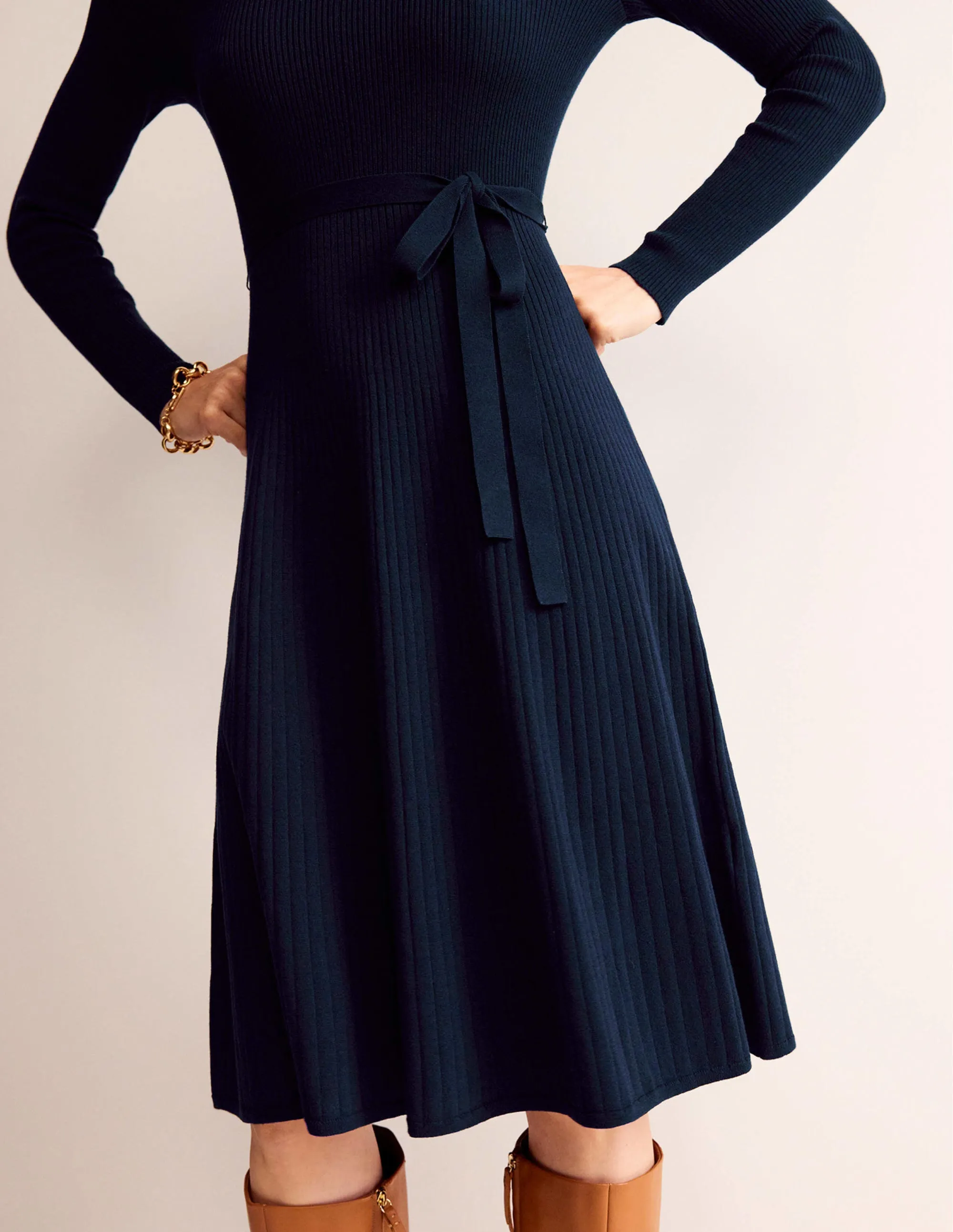 Lola Knitted Midi Dress-Navy