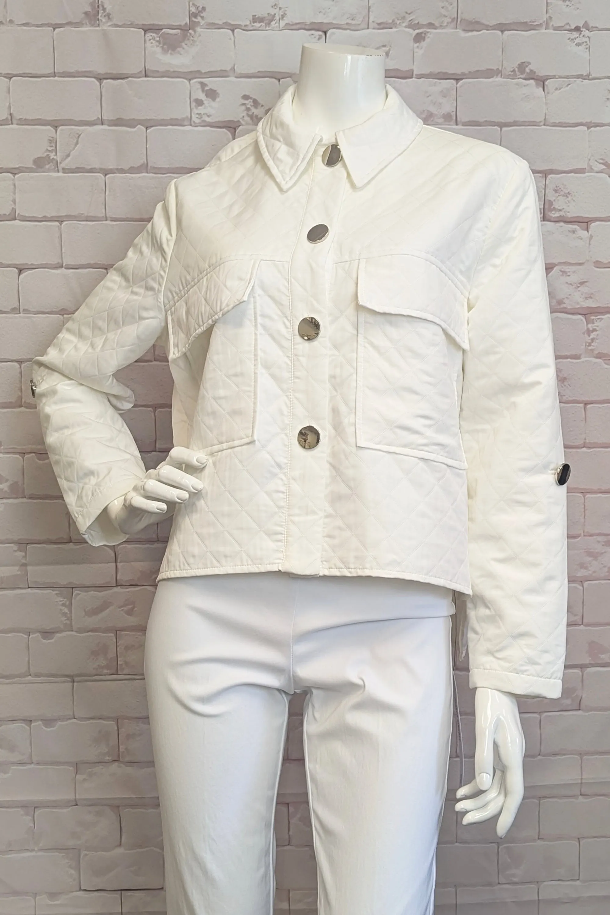LONG SLEEVE QUILTED JACKET