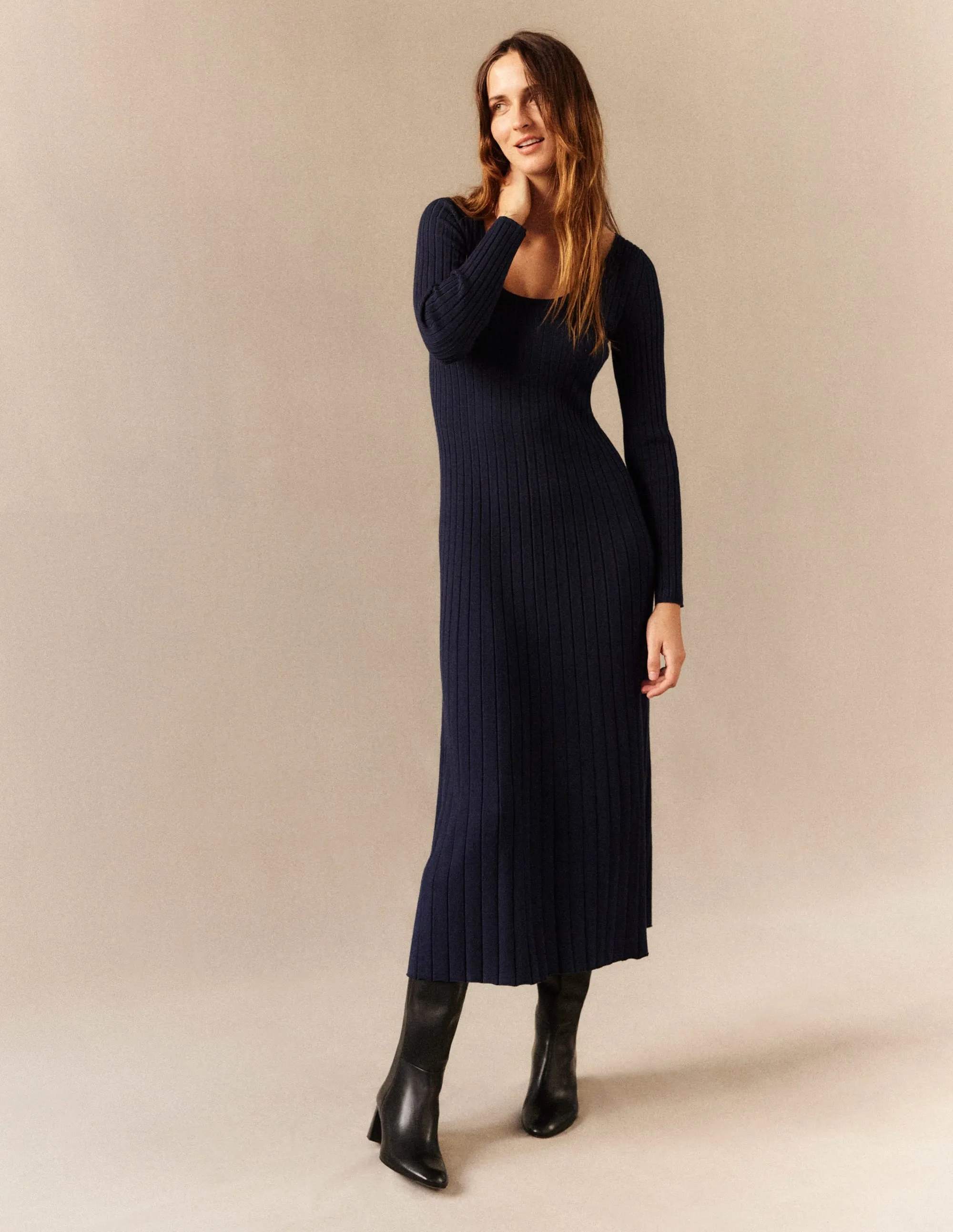 Scoop Neck Knitted Midi Dress-Navy