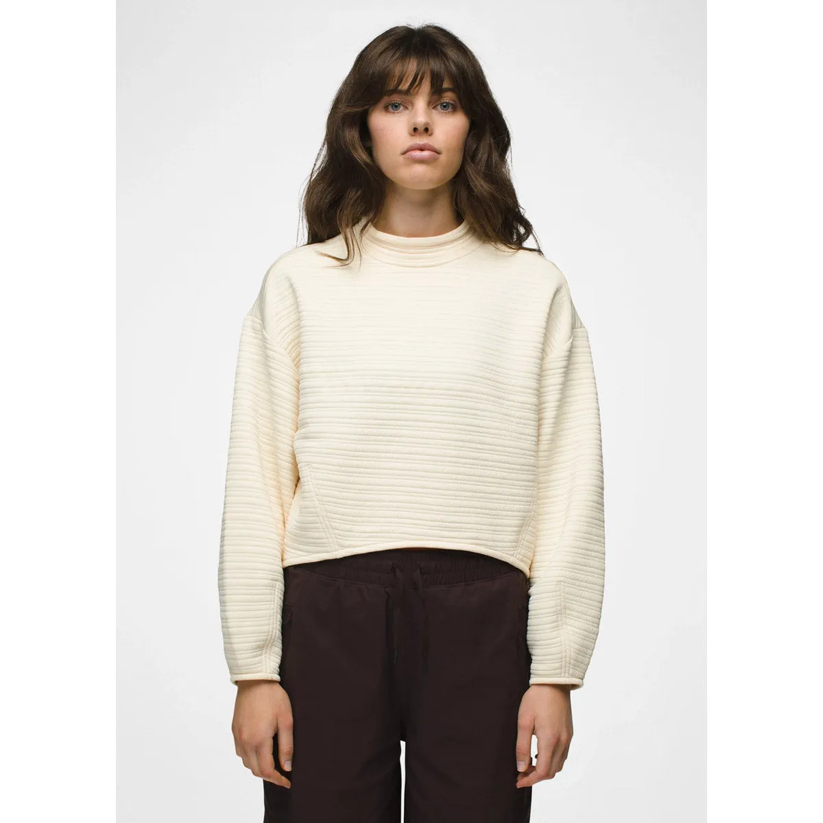 W Send Off Pullover